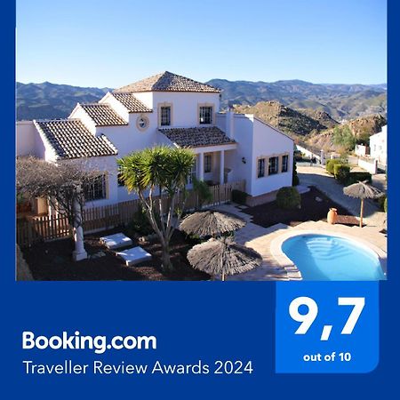 Villa Rosada - Luxurious 3-Bedroom Villa With Garden And Pool Cantoria Exterior photo